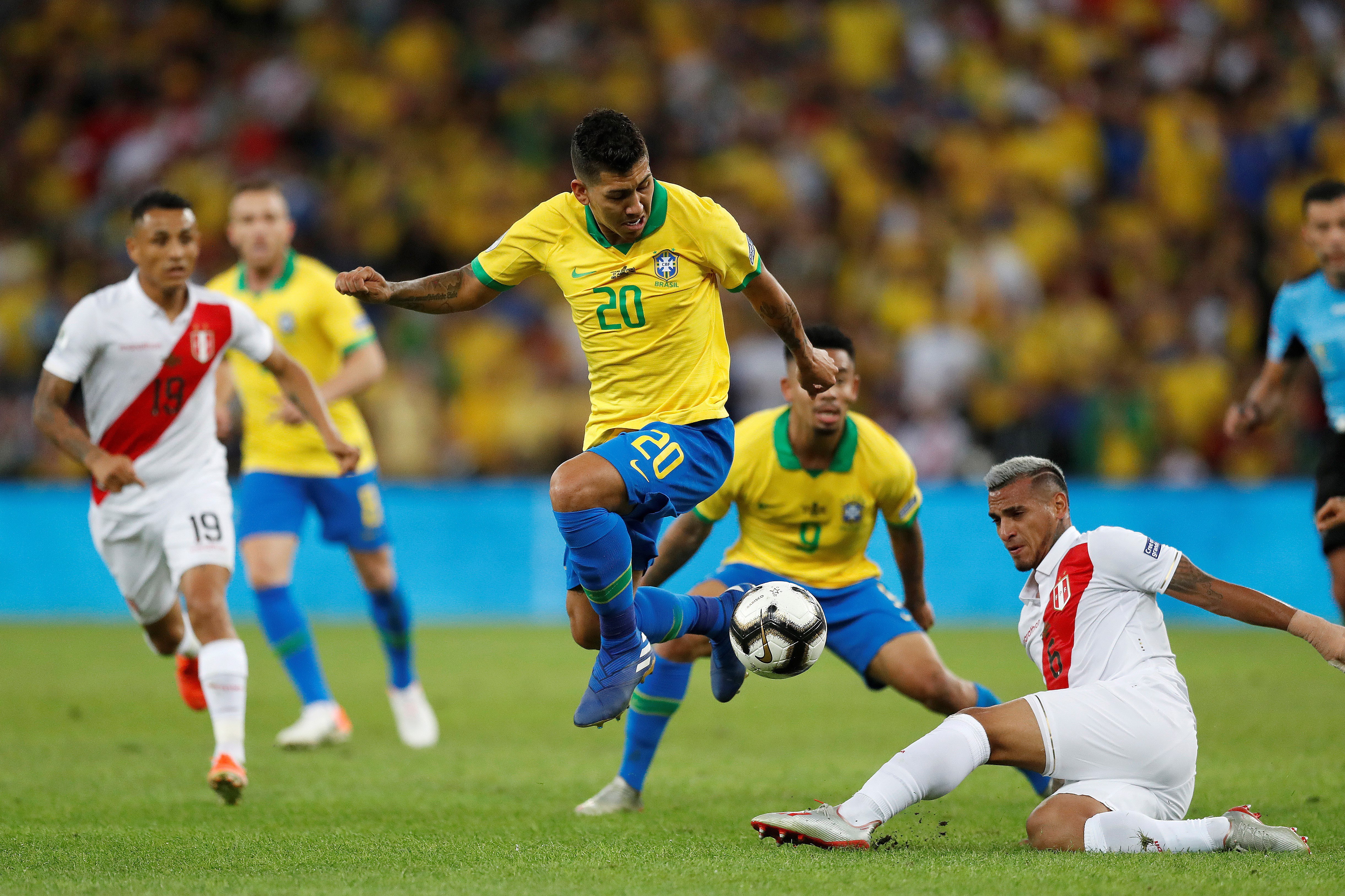 足球——美洲杯:巴西队夺冠