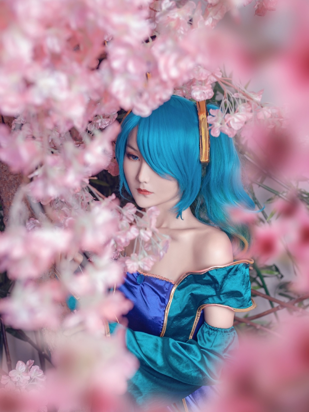 英雄联盟琴瑟仙女cos:充满活力,朝气蓬勃