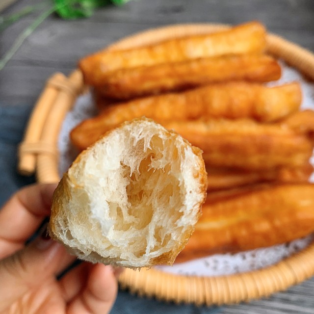 酵母版自制油条,简单又好吃