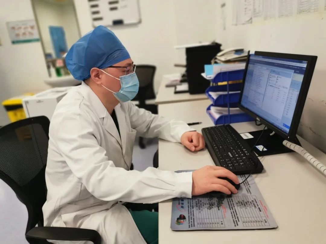 二上"火线"!宁波这位评上全国先进的抗疫医生,原来这么拼这么暖