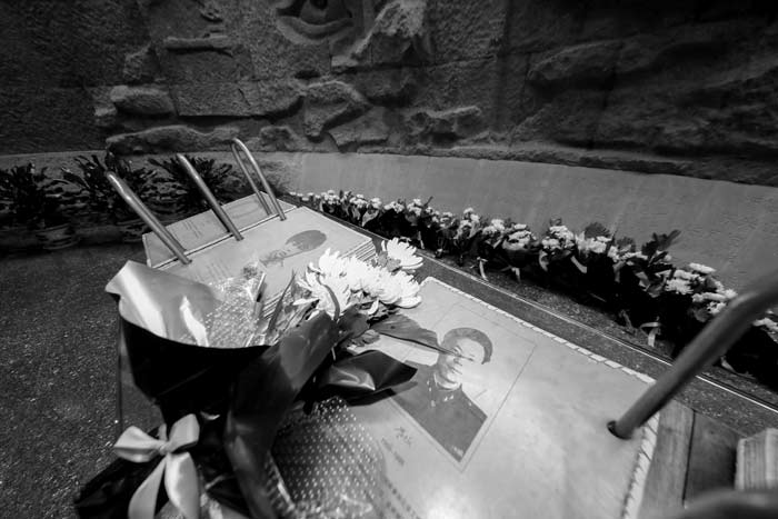 致敬英雄 缅怀逝者 首都公安深切悼念新冠肺炎牺牲烈士和逝世同胞