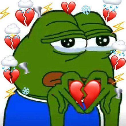 张靓颖演唱会上特写照 网友调侃像"流泪青蛙"表情包