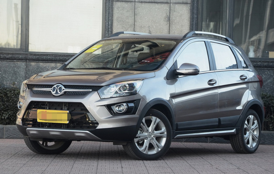 设计十分新颖的北汽绅宝x25,整体外观十分好看,让人心动不已