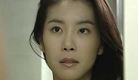 《浪漫满屋》播出15年,女二嫁圈外企业家,40岁穿婚纱的样子太美