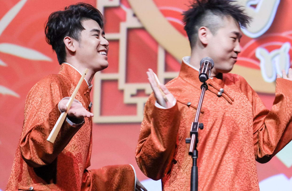 九辫:互送大褂,礼物,现在是我想要这个,你给我买啊