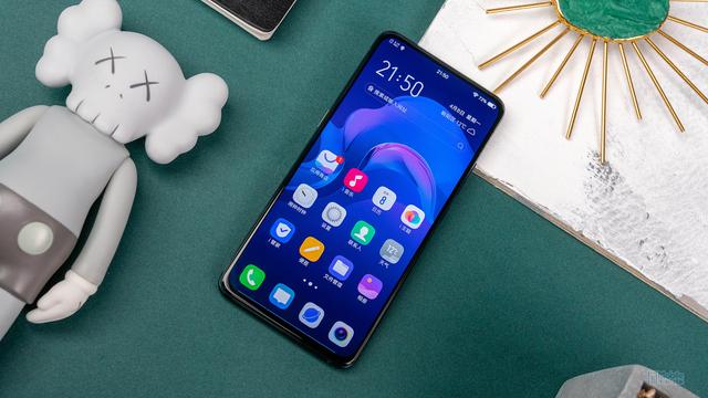 vivo x27翡翠色圖賞:翠屏間 琉璃下 無可方物