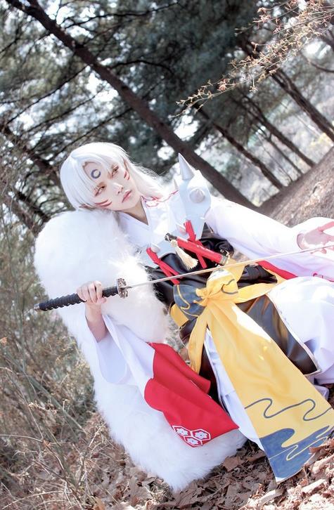 犬夜叉cos,网友:犬夜叉的颜值在线了呀!充不少钱了吧?