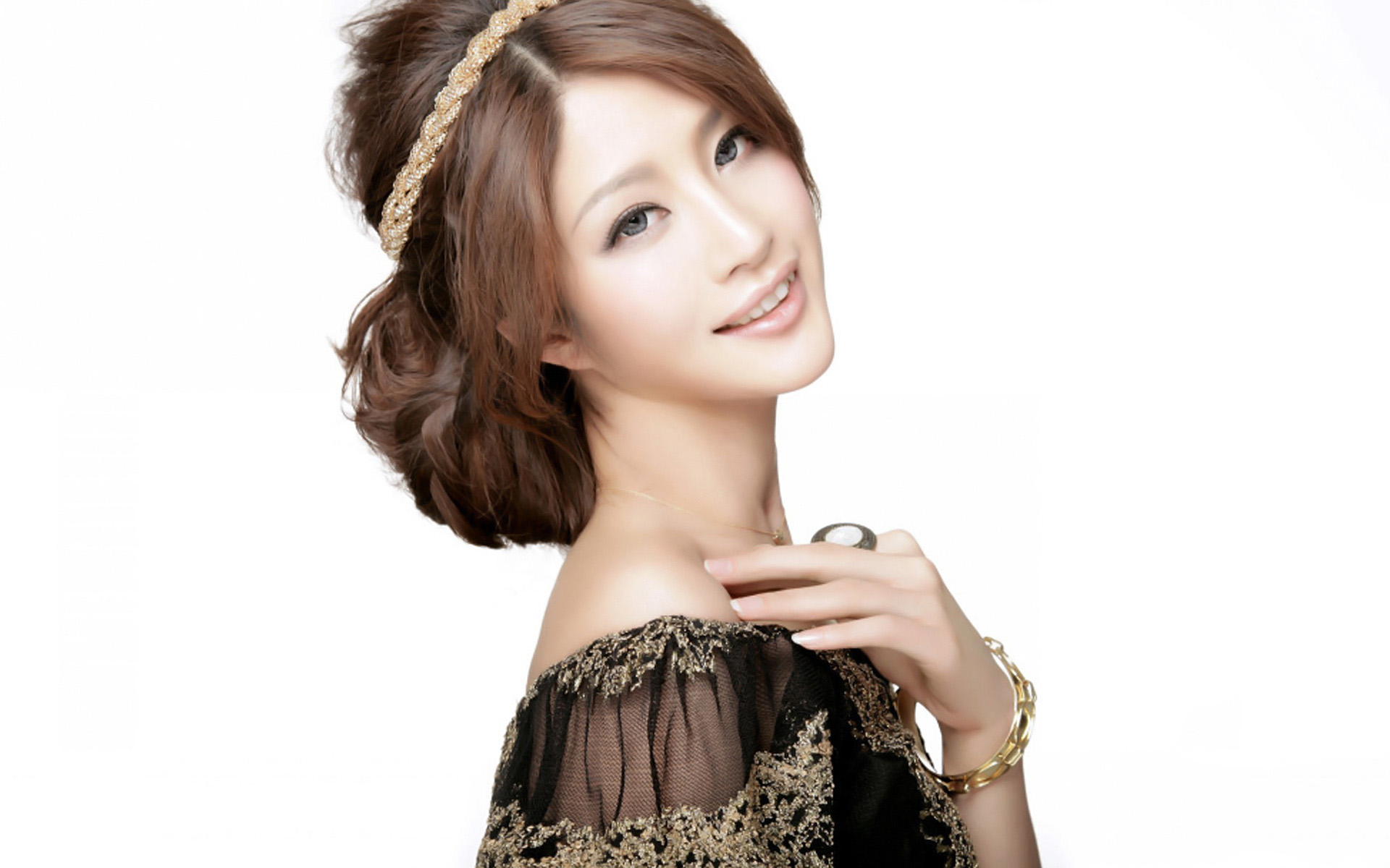 对朋友从来不计前嫌,注定会有贵人缘的三大星座