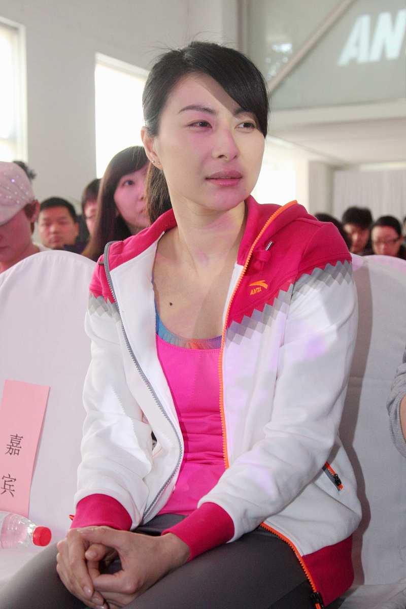 跳水女皇郭晶晶近日在接受采访时透露,自己已正式告别赛场,不再追求