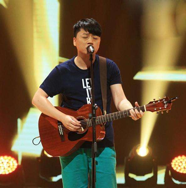 《好声音》冠军张磊沦落到开直播,其实他真的没什么才华!