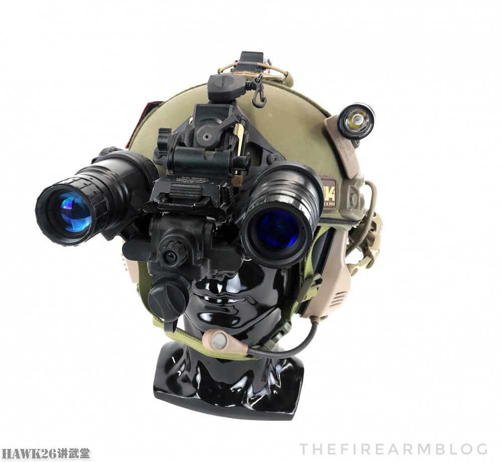 评测:中国式的夜视仪解决方案 使用pvs-14镜片组的pvs-31