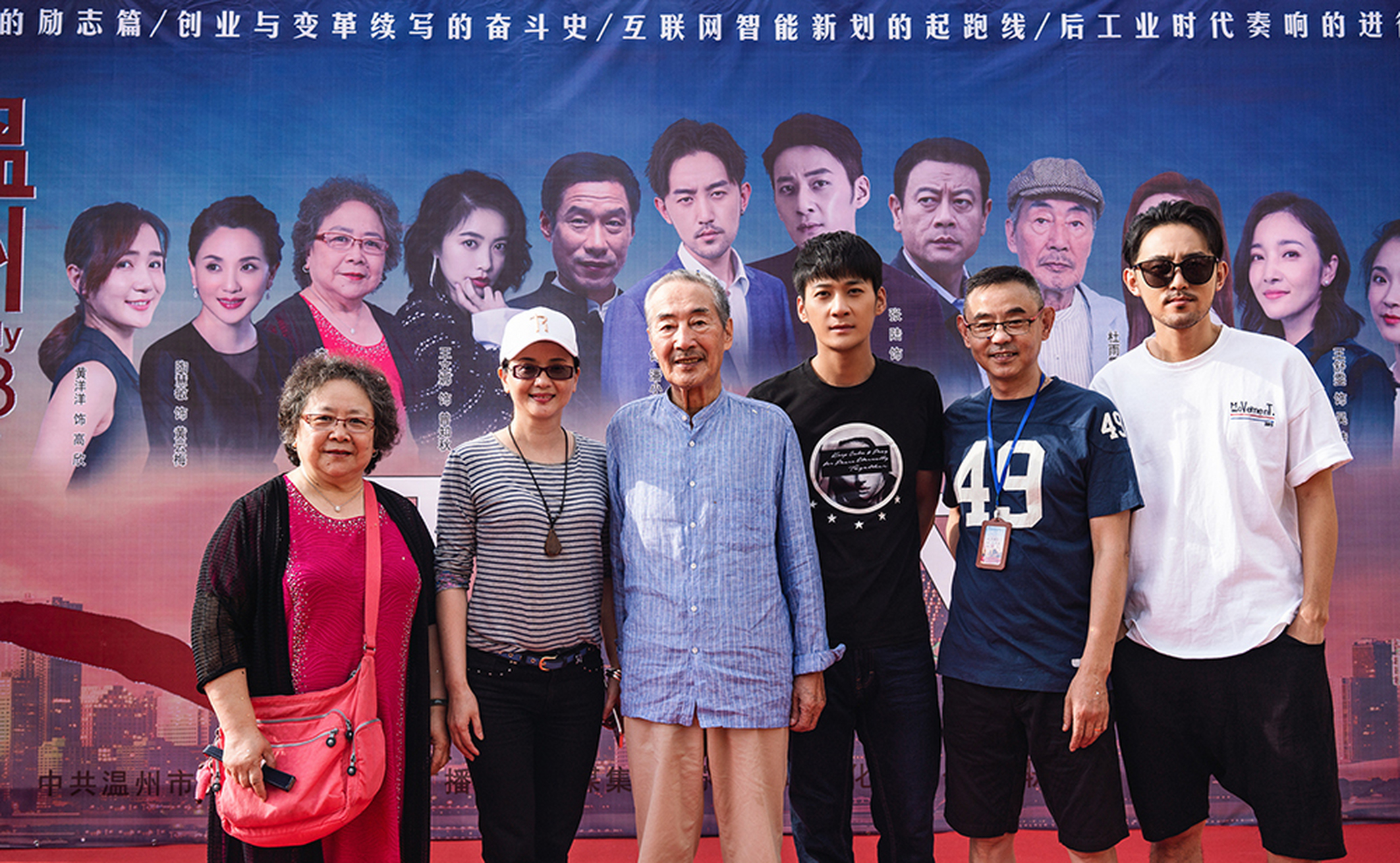 《温州三家人》延续前两部的精良制作,筹备近3年,才在万众期待下揭开