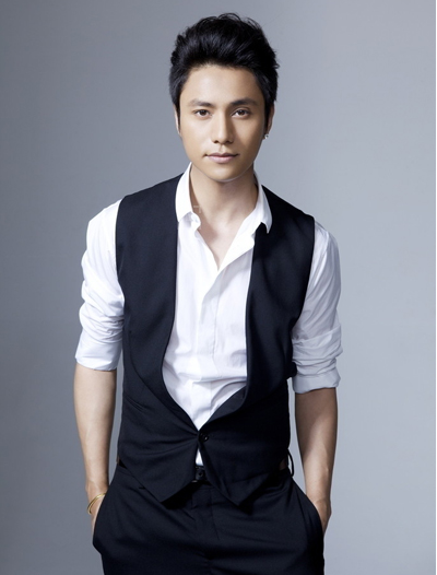 "社会我坤哥"人帅话不多,网友都夸他非常nice