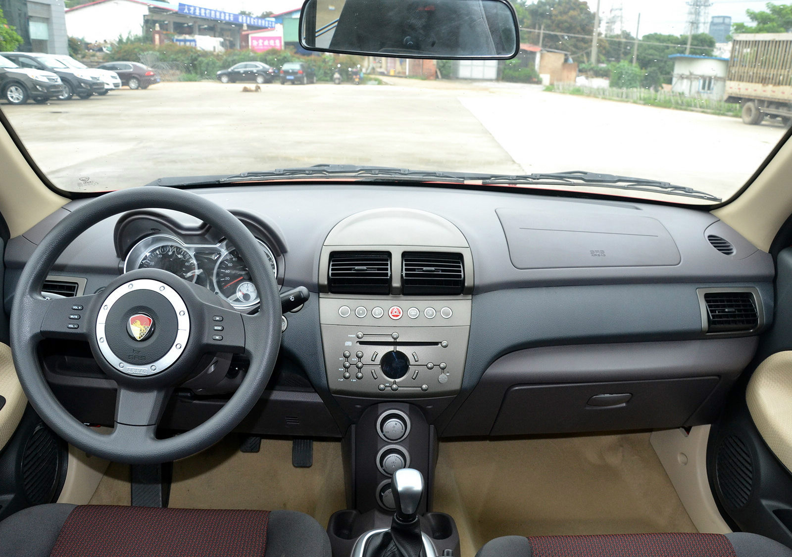 对莲花l3外观和内饰的品鉴