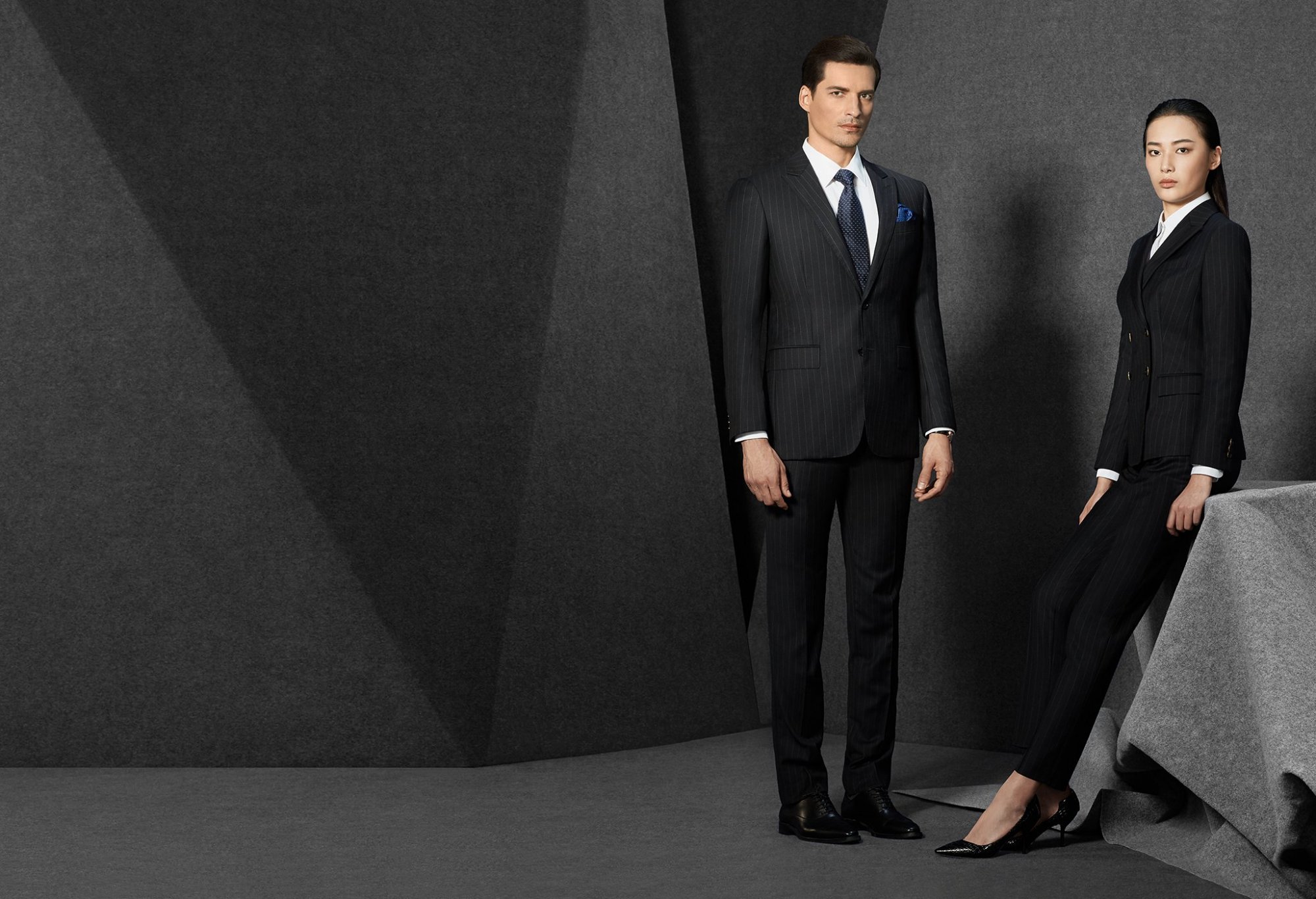 乔治白:买不到合适的西装?西装定制了解一下