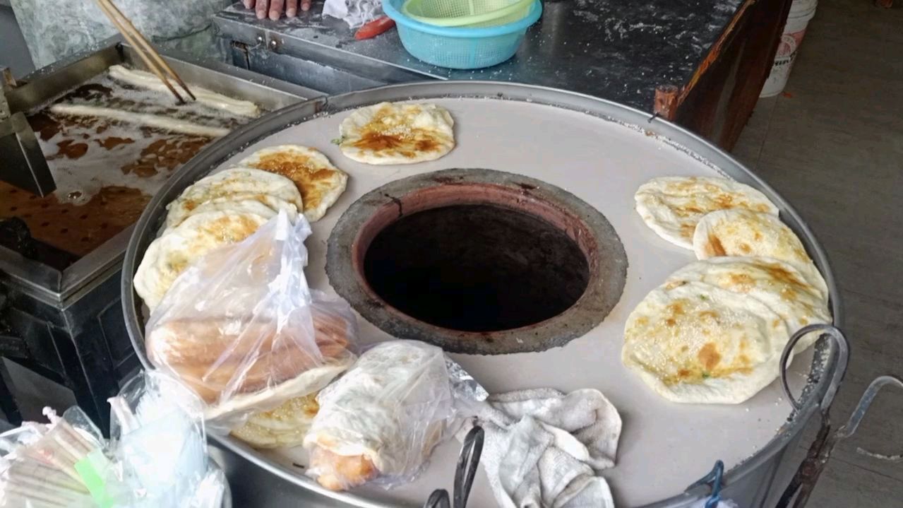 早餐店开了(大饼油条)