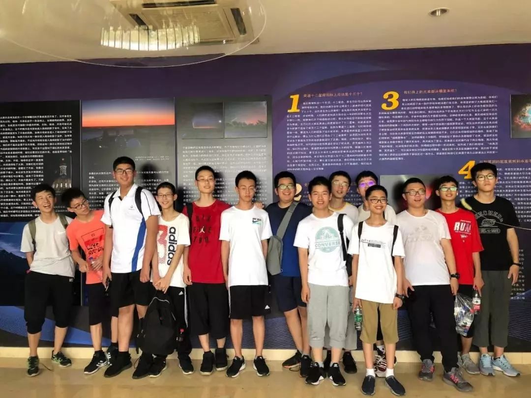 南大我来了|震泽中学创新实验班学子走进南大"尖峰体验"