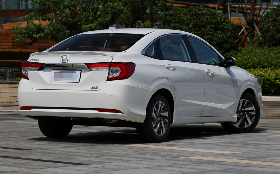 造型高级的广汽本田-凌派,外观大气高端,特别适合家用