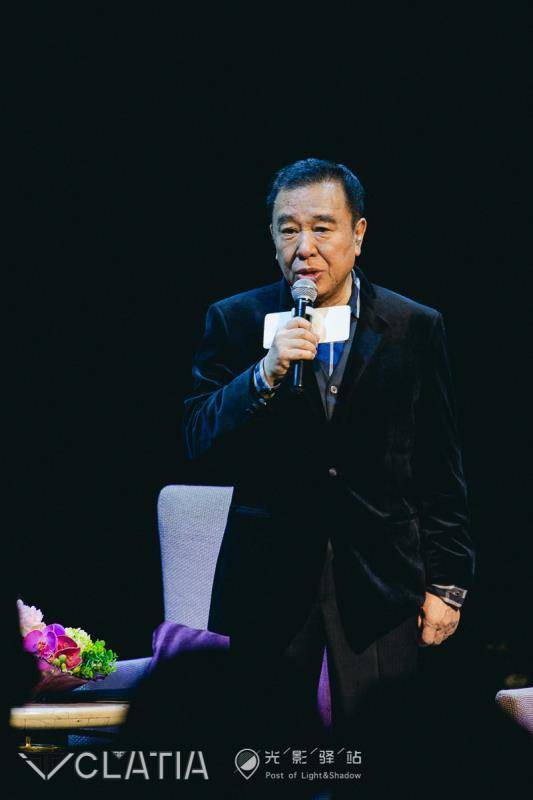 曾为《西游记》乌鸡国王配音 艺术家吴俊全成都分享语言的魅力