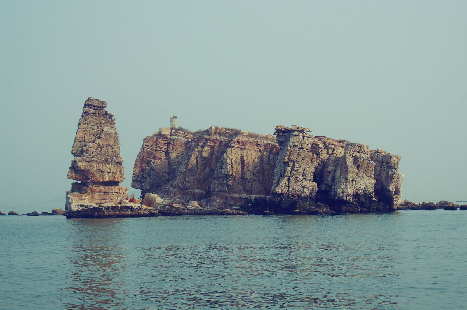 盘点礁石很多的旅游景点,从你所熟知的台东绿岛,三亚南山文化旅游区