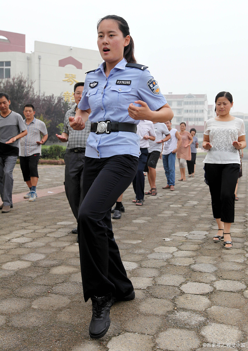 重庆警察学院女生要求图片