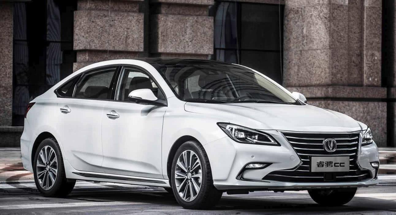 睿骋cc,非常适合家庭购买的车型,无论是在性价比还是性能方面