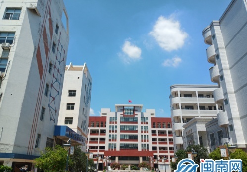 福建省资讯|漳州八中:擦亮外语"金字招牌" 探索教研创新之路