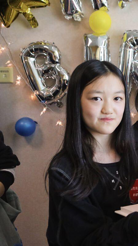 李嫣罕见高清正面照曝光,嘴唇经历三次手术已恢复得没有痕迹