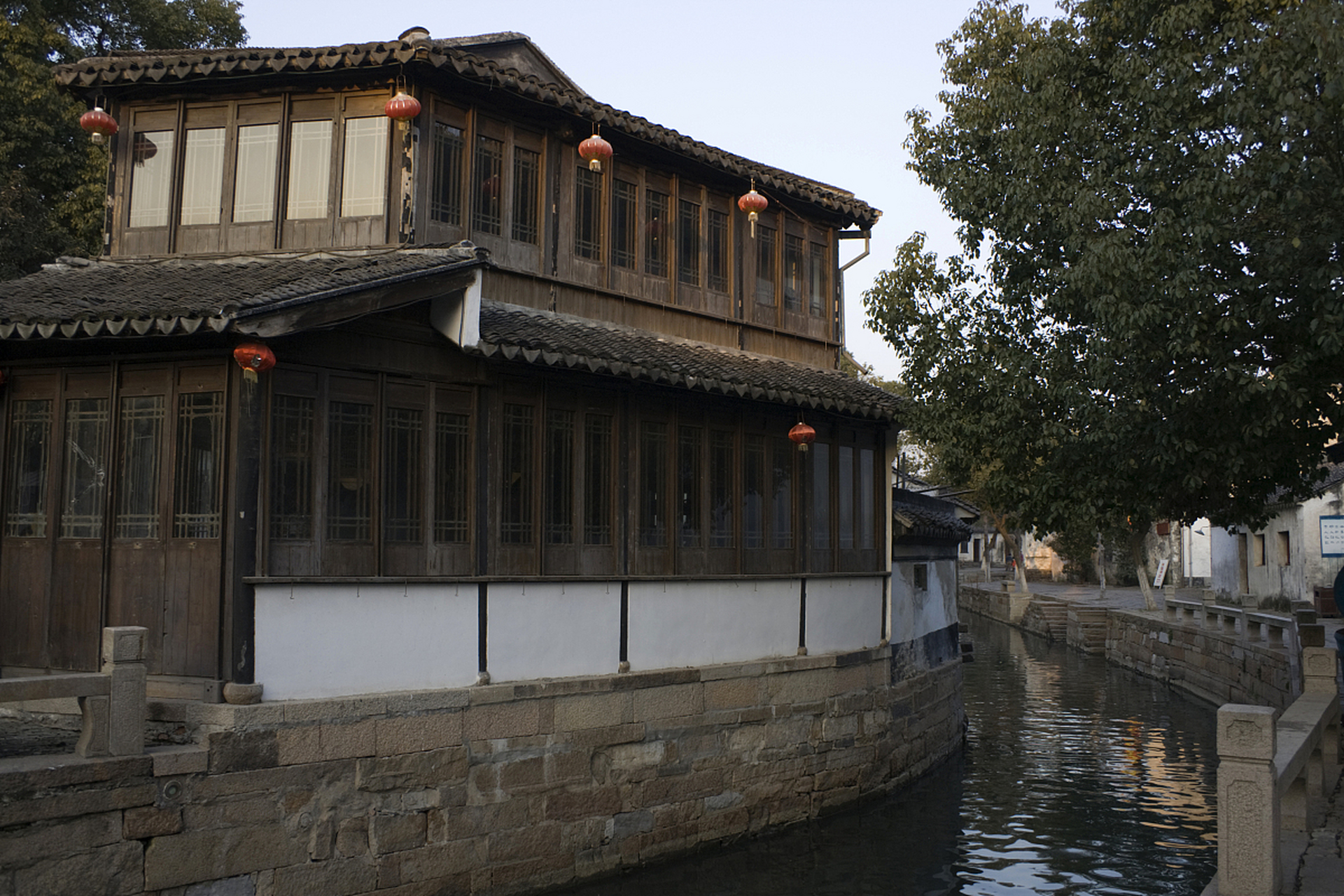 同里古镇:水乡的诗意生活 我一直对苏州的同里古镇怀有深深的向往