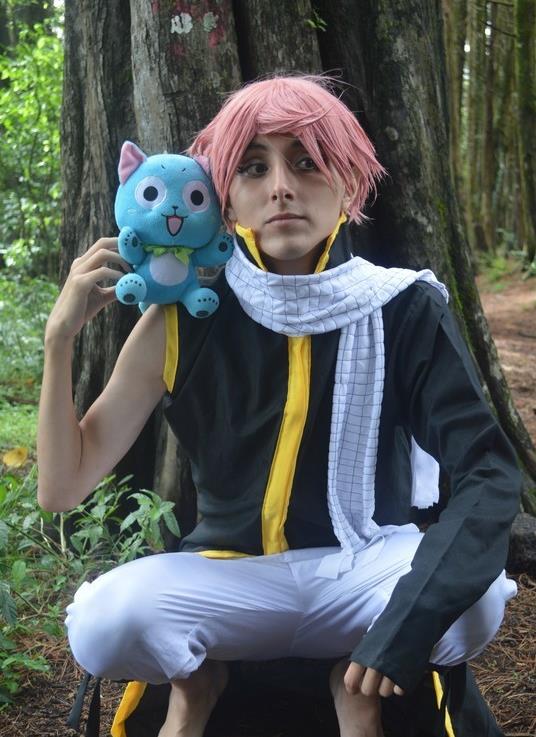 图为纳兹!妖精的尾巴cos,网友:是火龙哥拿不起刀了,还是你们自己飘了?