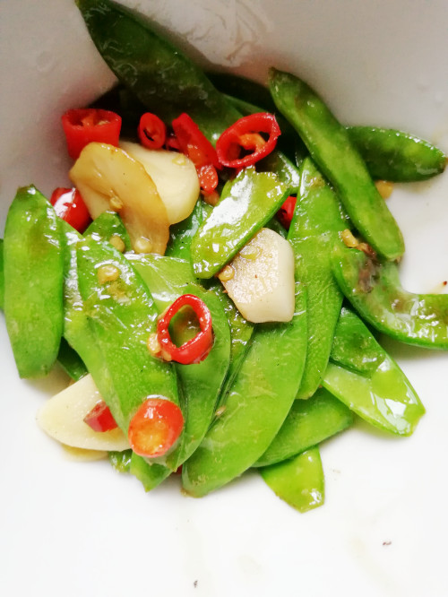 夏天一遇此菜我一买就是三四斤,营养相当于20个鸡蛋