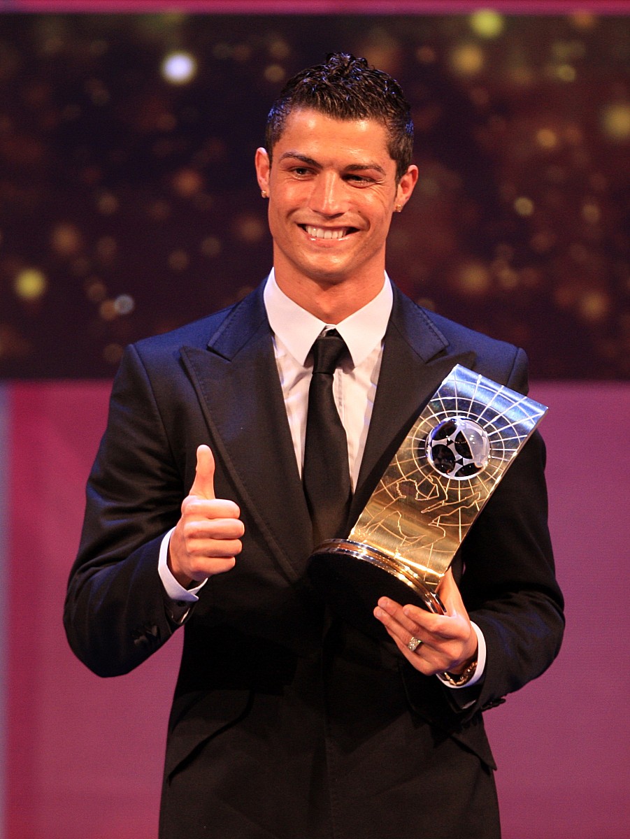 40岁c罗当前23个赛季夺7个联赛冠军,上次夺联赛还是5年前