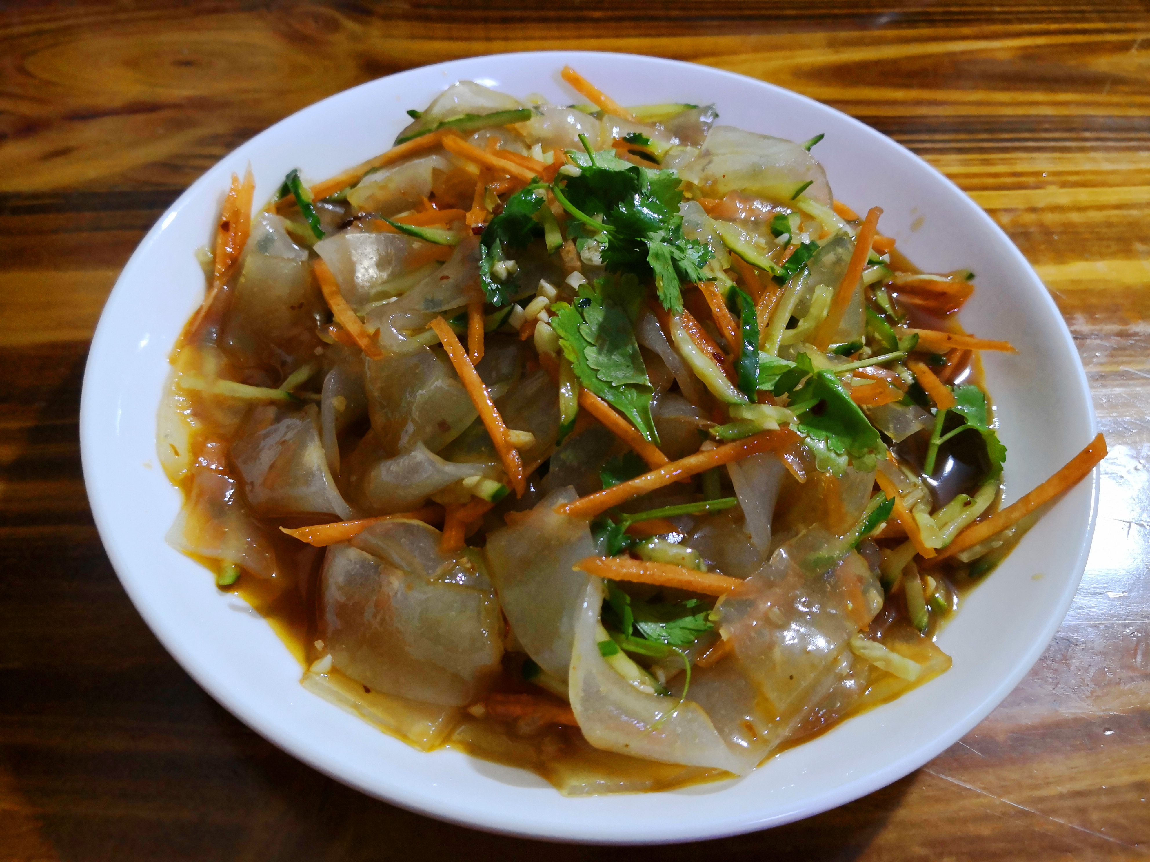 晚餐和老公吃东北菜,2人点3个菜,吃完老公感慨:东北人实在!