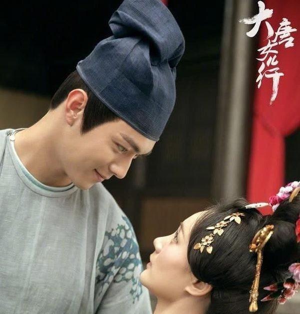 许凯李一桐擦出火花?合作新剧甜蜜互动,你期待他们在一起吗标题图片