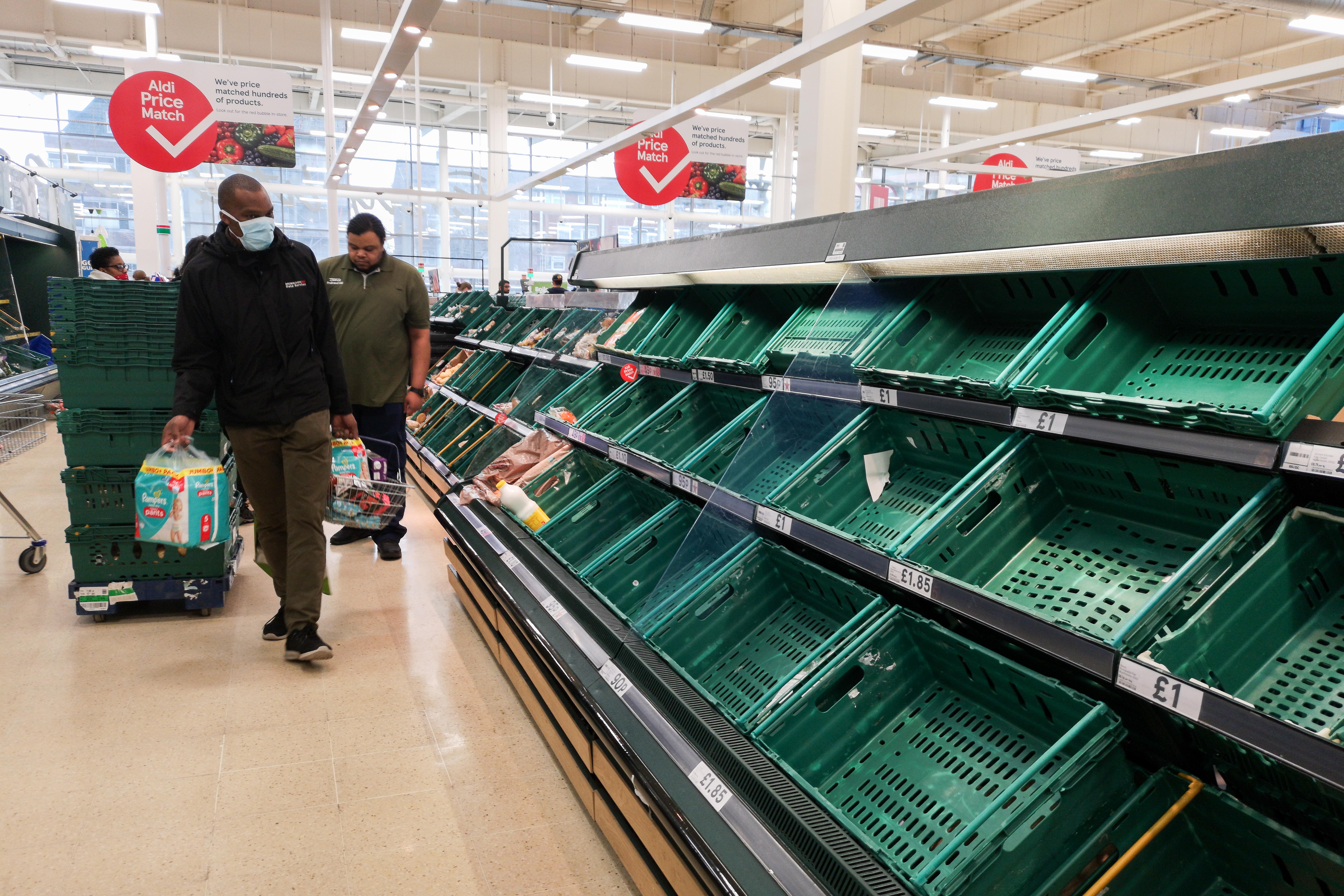英国:超市抢购继续
