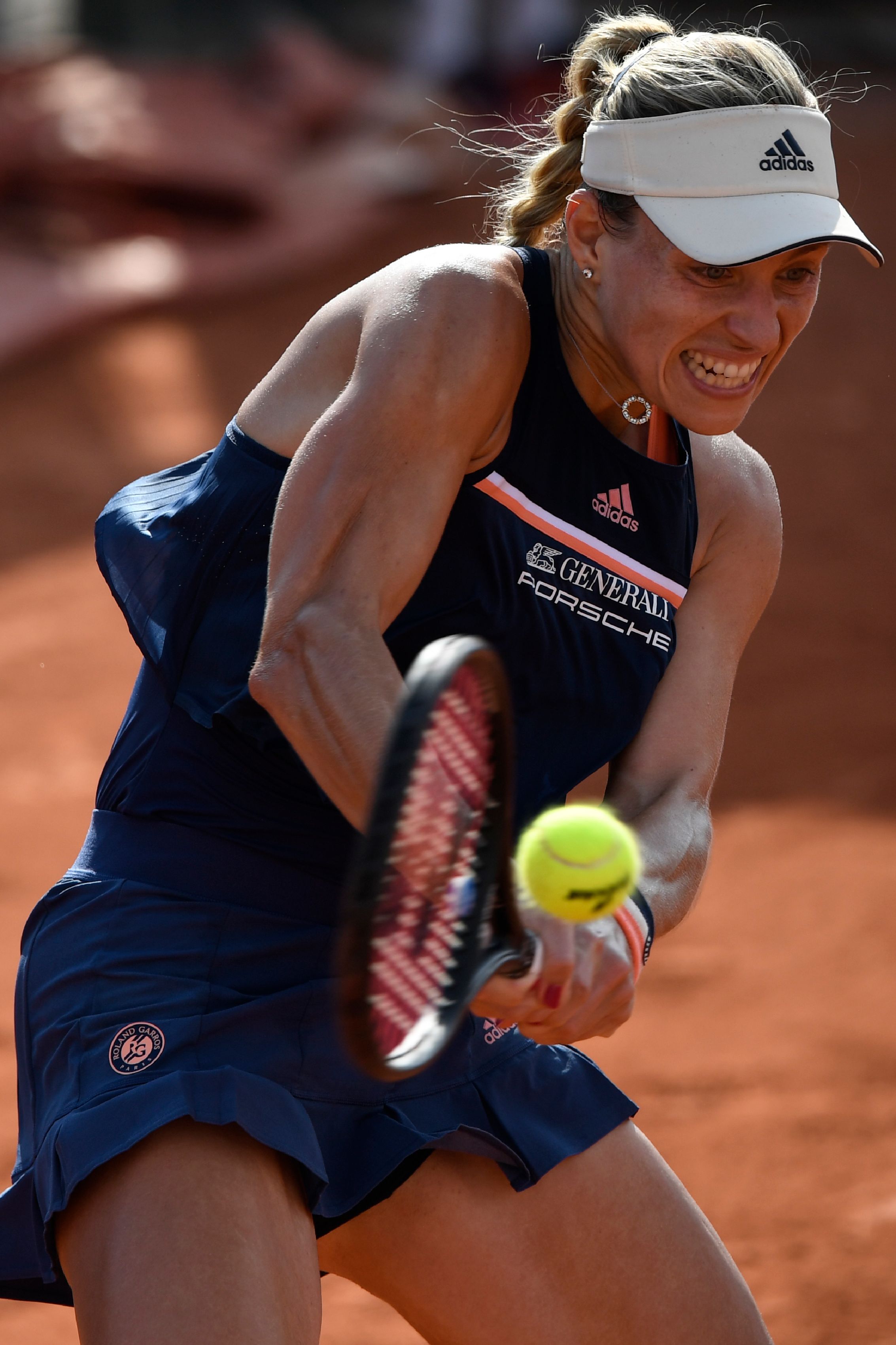 网球——法网:科贝尔晋级第三轮(3)