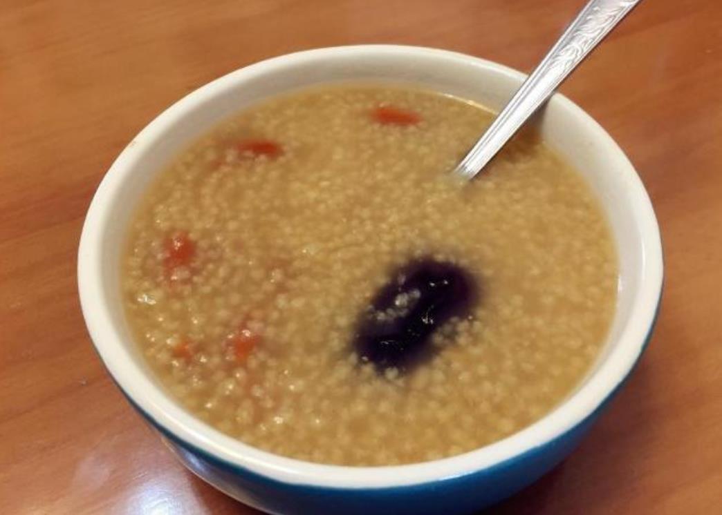 催奶快的食物(最有效的催奶偏方)