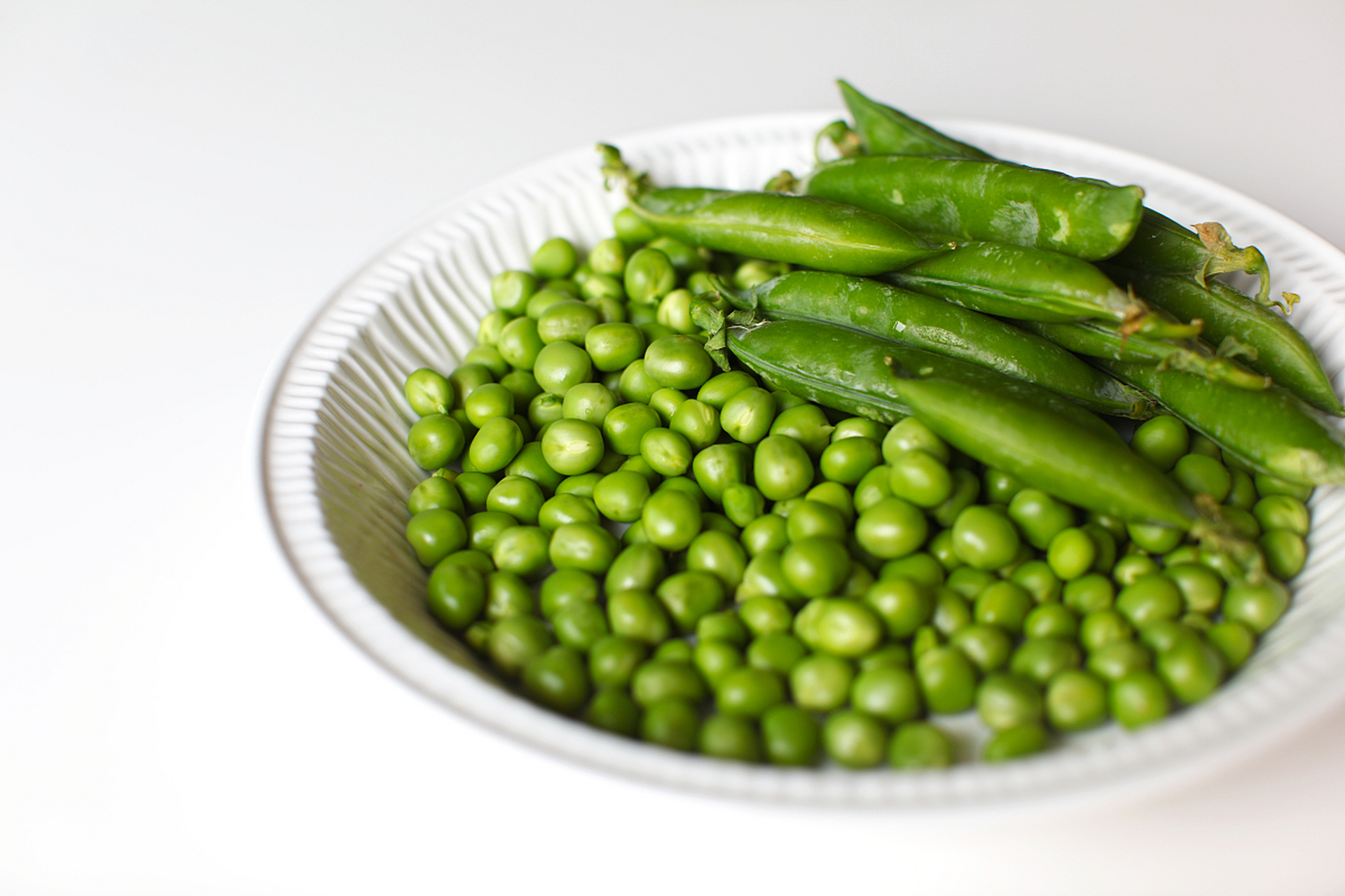 豆丹是一种由大豆制成的传统美食,具有丰富的营养价值和文化内涵.