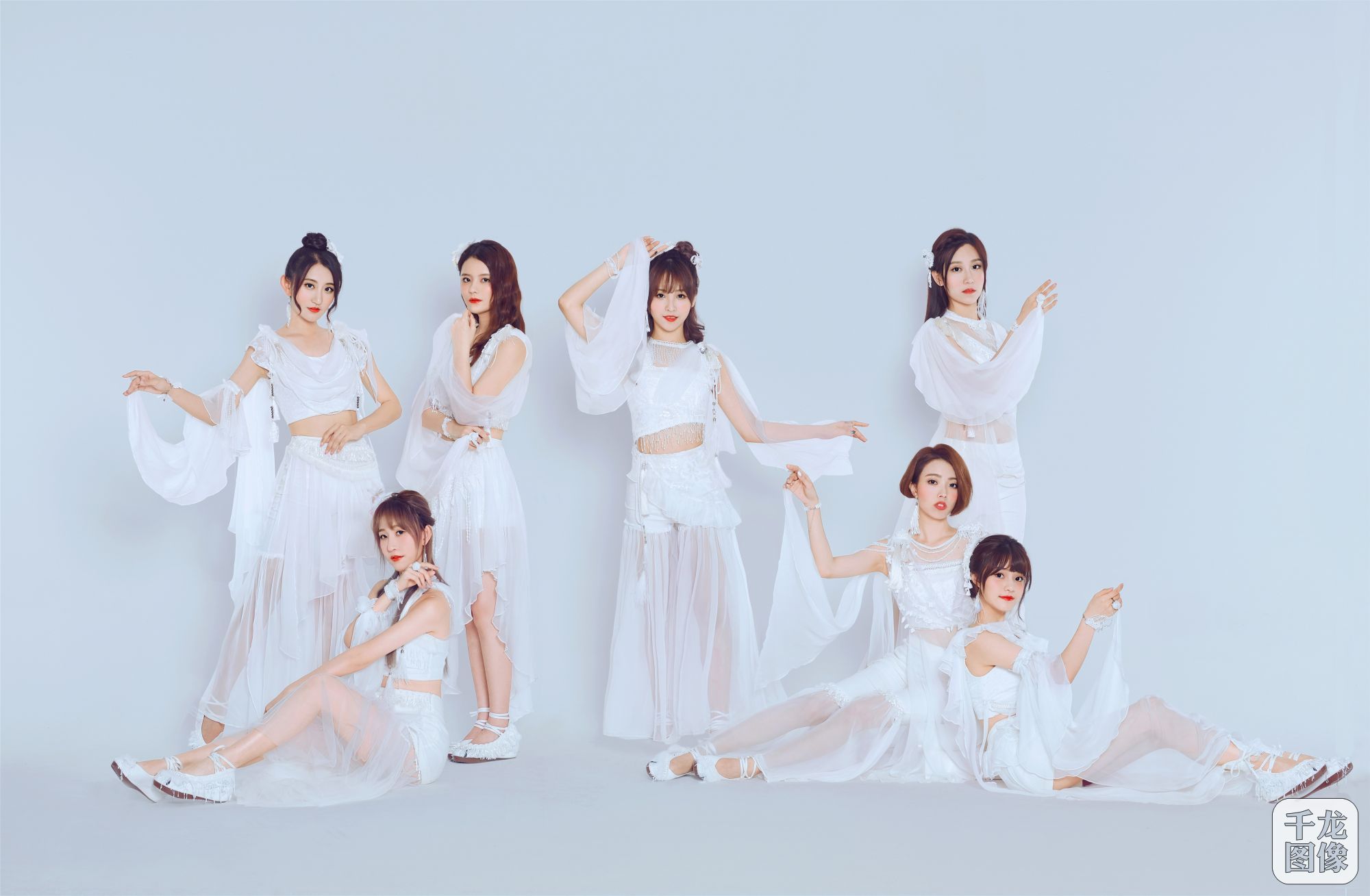 电子国风女团sing化身春晚宠儿 多台晚会发出邀约春节忙不停