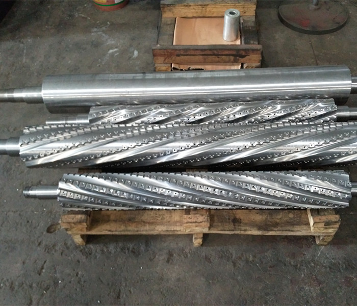 木工四面刨舍弃式螺旋刀轴加工现场及应用图片