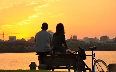 致远方的爱人,跨越山海等待爱情,李宗盛的诗句耳畔总在回响