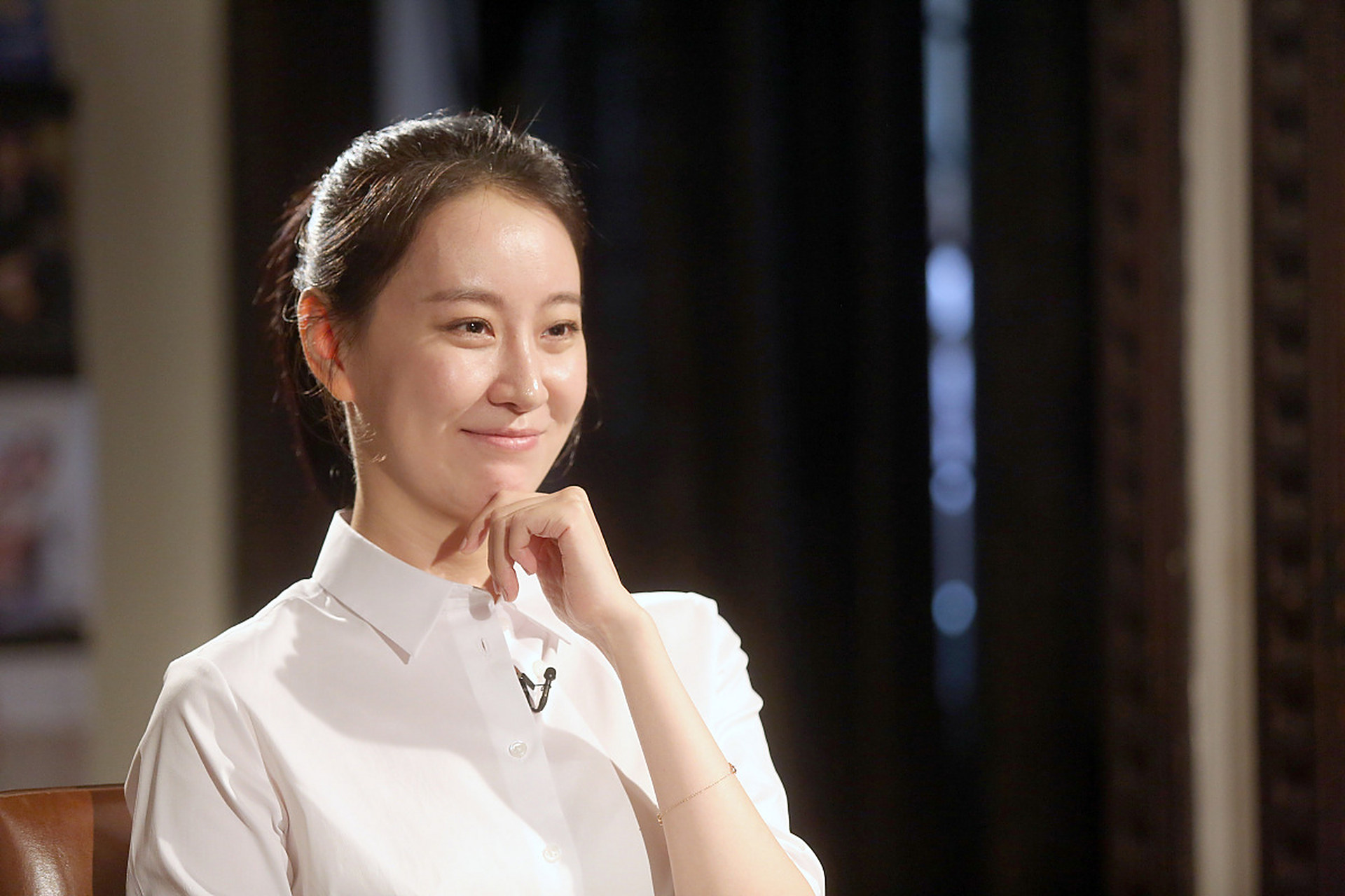 9月26日,女演员王乐君突然发文爆料,称当年拍摄《伪装者》的时候