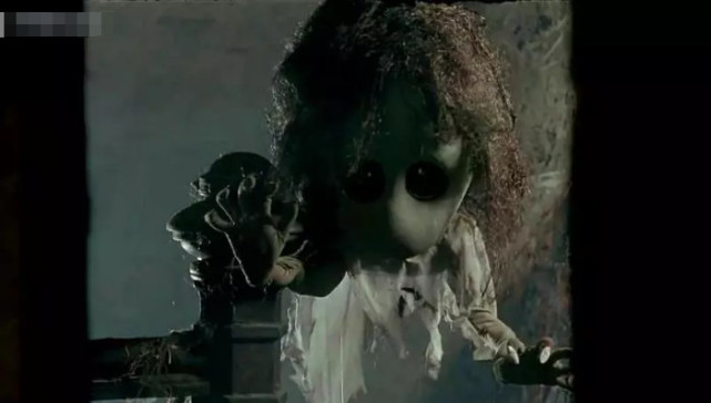 《黑楼孤魂》:八十年代恐怖片的巅峰,竟还吓死过人!