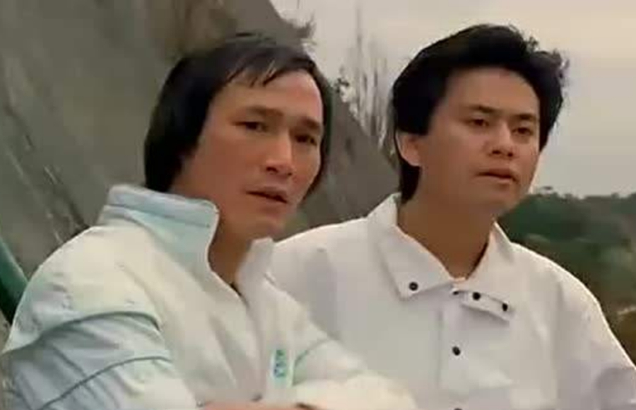 陈惠敏曾经是一位狱警,因意外成为了演员,他是值得尊重的演员