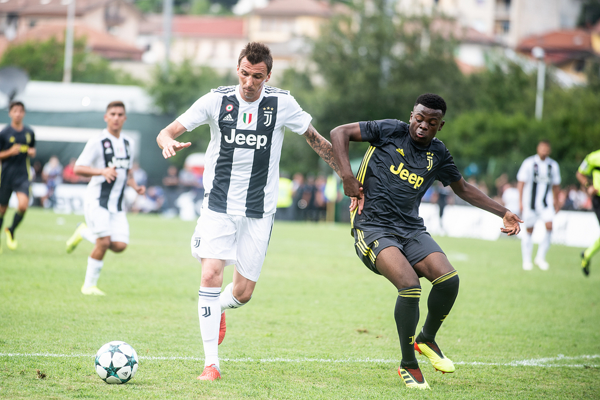 回顾在2021意甲联赛比赛中,尤文图斯主场迎战莱切.