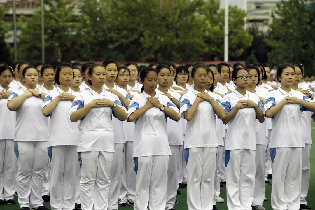 锻炼,磨炼,锤炼,成人,成才,成杰———高新一中,高新一中沣东中学军训