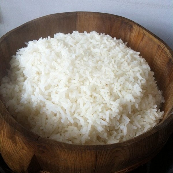                      把白米饭蒸