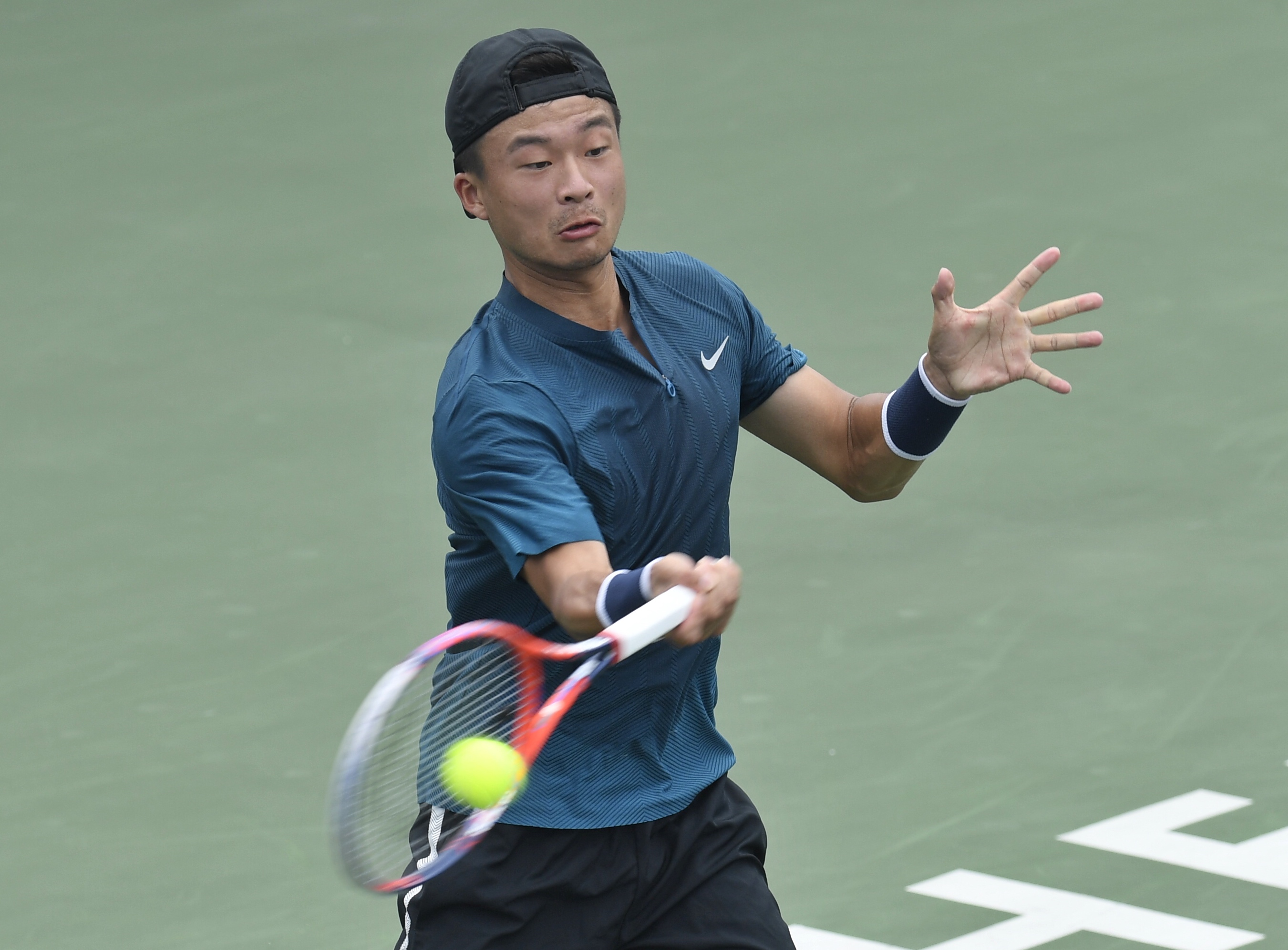 网球——成都国际挑战赛:中国选手张择晋级十六强(2)