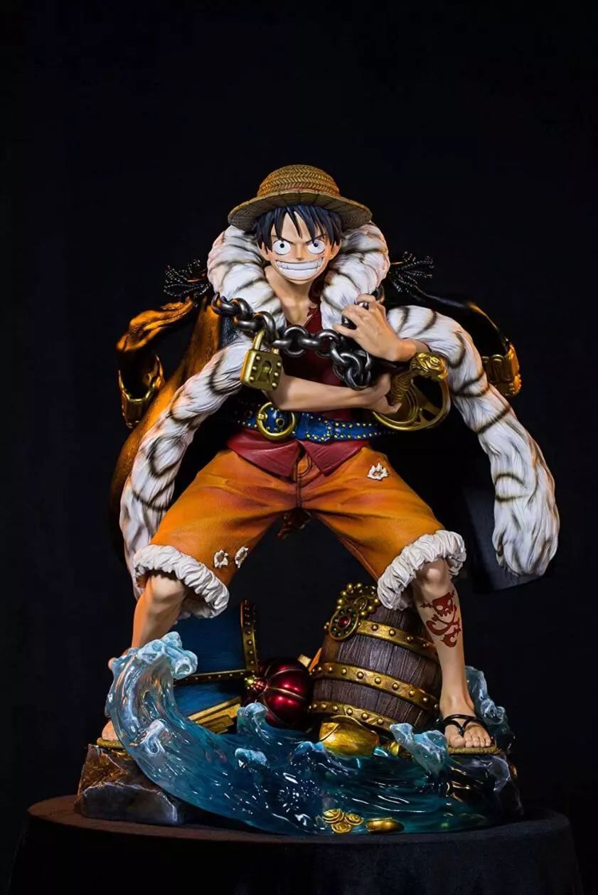 《海贼王》路飞新手办:披挂黑色大斗篷,海贼王风采跃然纸上!