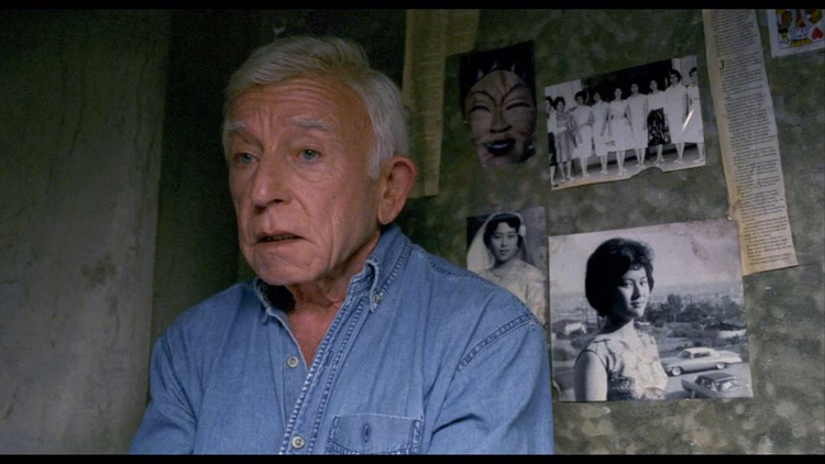 喜剧电影《狱中豪杰》一男子进监狱后变成监狱大佬